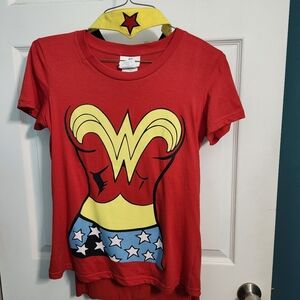 Wonder Woman shirt, cape & headband
